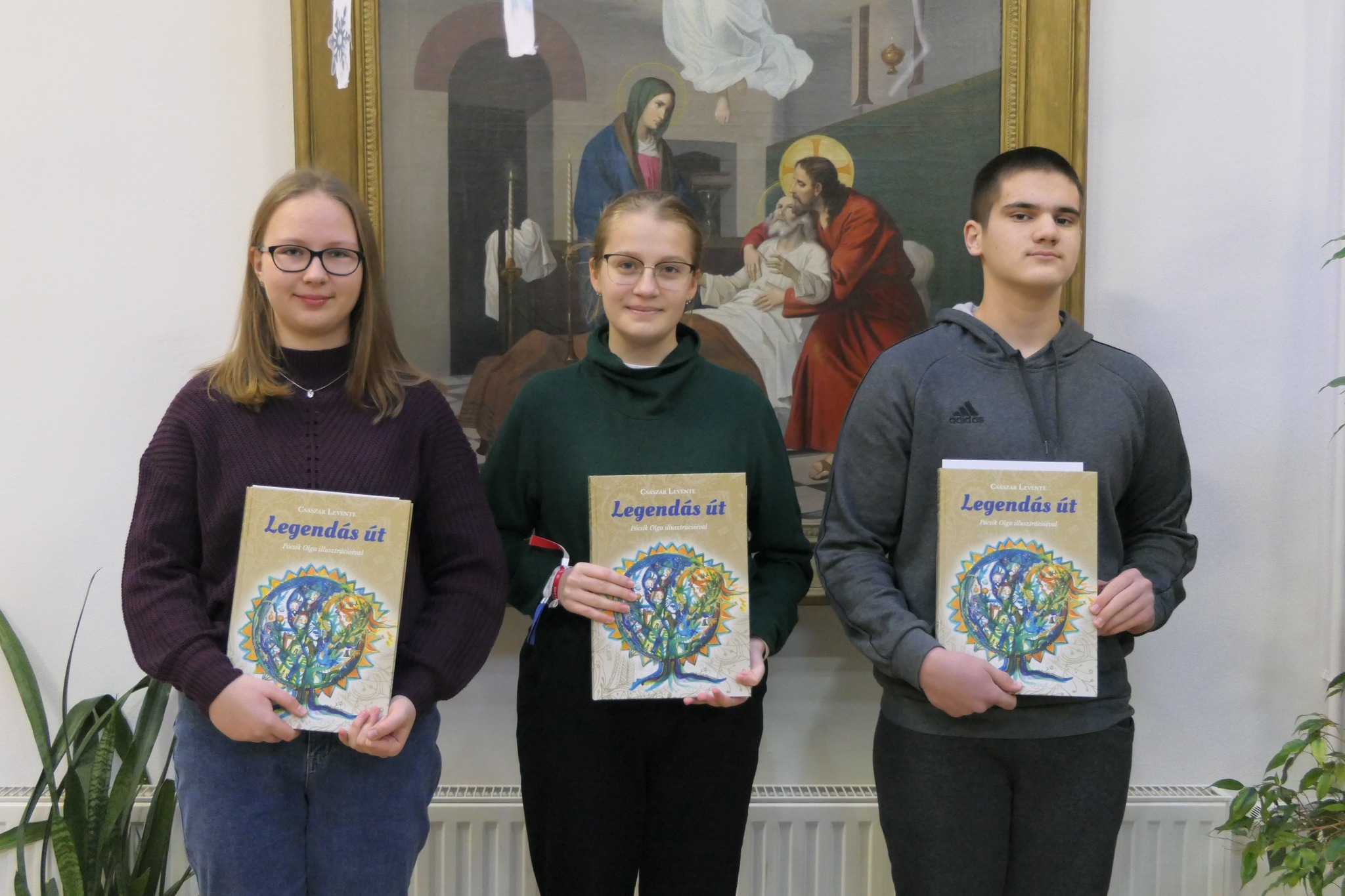 MAGYAR KULTÚRÁÉRT KITüNTETÉST KAPTAK VÉGZŐSEINK